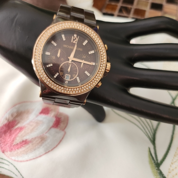 Michael Kors Ceramic Mk5518 Brown Watch - Picture 4 of 5